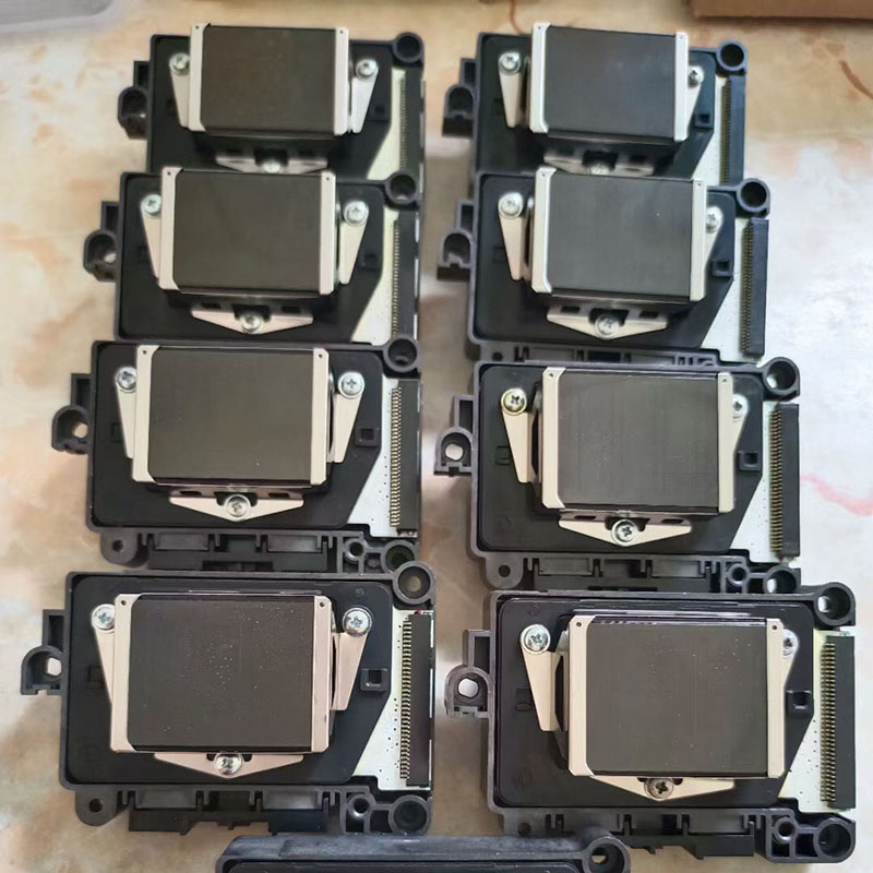 Cabezal de impresión a base de agua de superficie gris DX7 F177000